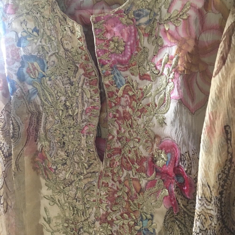 Top - Picture 7 of 7